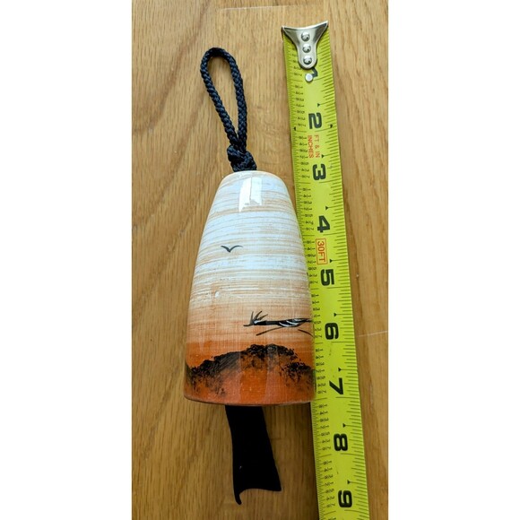 Vintage Hand Painted Ceramic Bell With Cactus And Road Runner - Picture 6 of 7